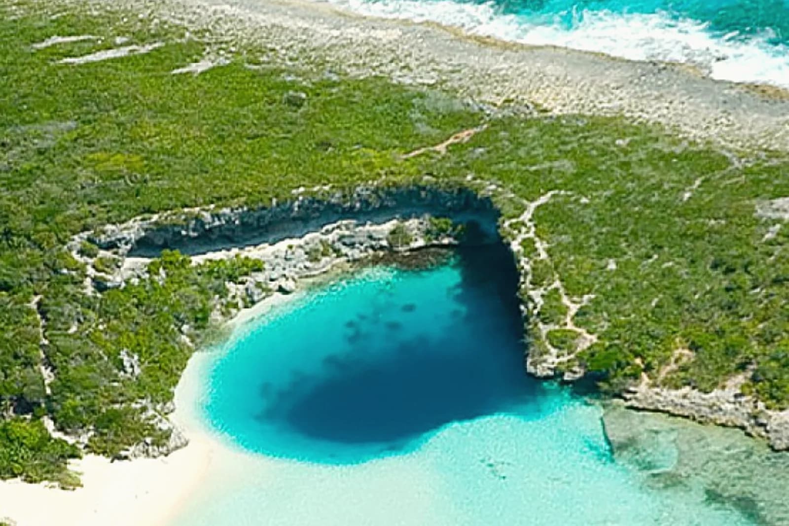 Dean's Blue Hole vor der Küste von Long Island