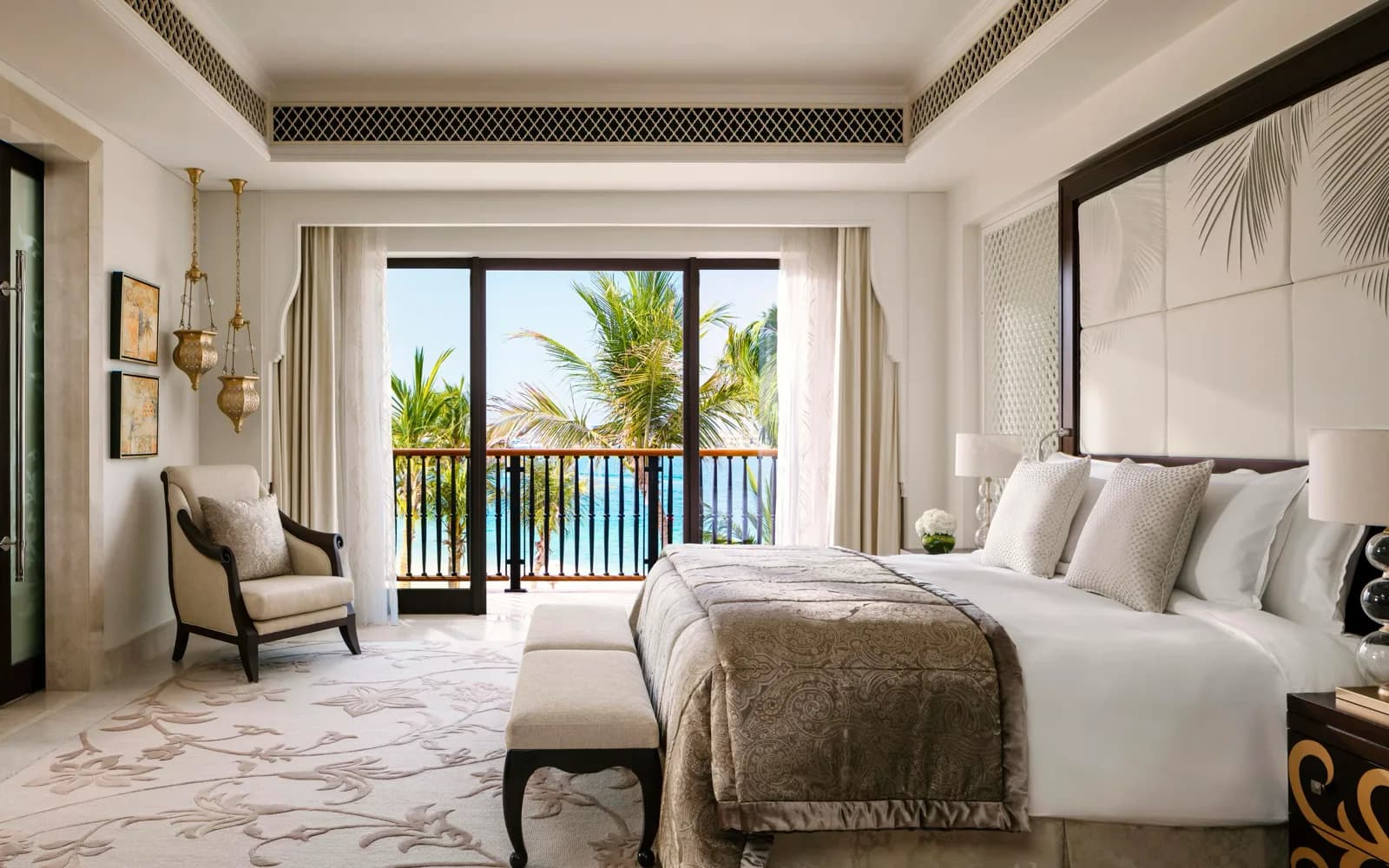 One&Only The Palm – Schlafbereich einer Suite