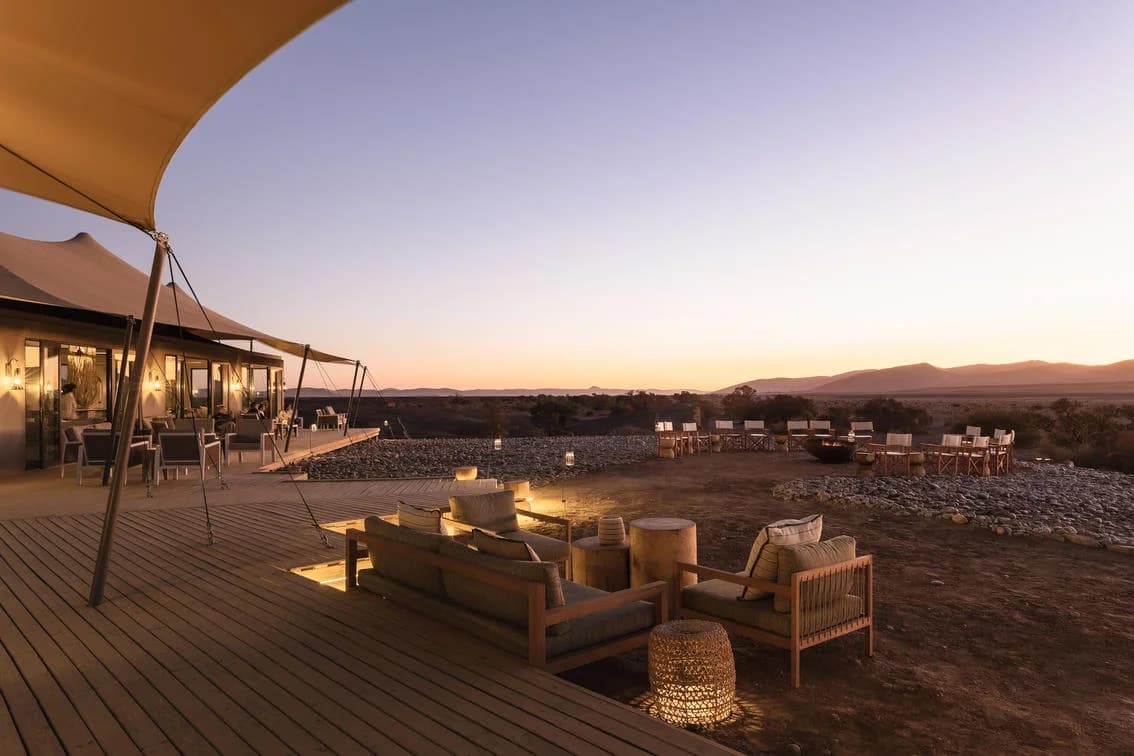 Little Kulala, Terrasse zum Sonnenuntergang